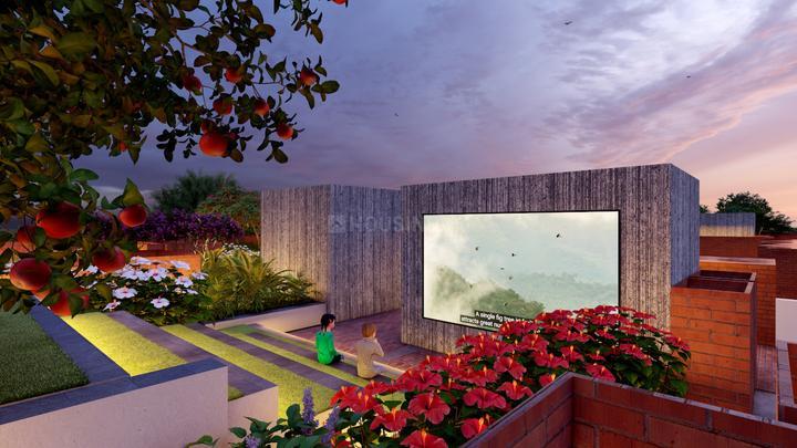 Speckles Patio thumbnail 4
